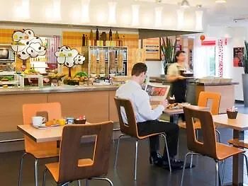 Ibis Mulhouse Ile Napoleon 3*