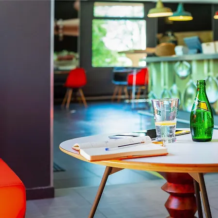 Ibis Mulhouse Ile Napoleon 3* סושיים