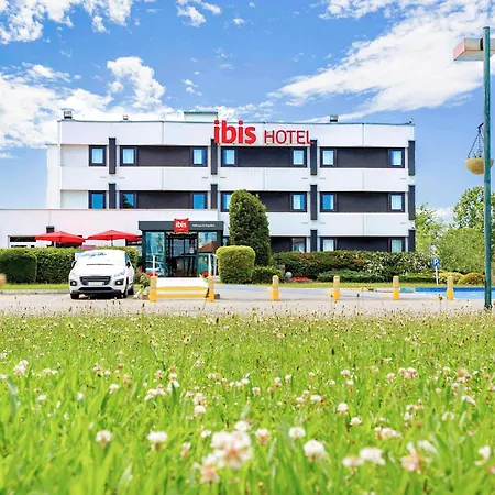 Ibis Mulhouse Ile Napoleon 3* Sausheim