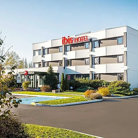 Отель Ibis Mulhouse Ile Napoleon Сошем
