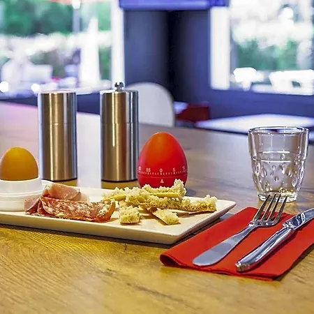 Ibis Mulhouse Ile Napoleon Отель Сошем