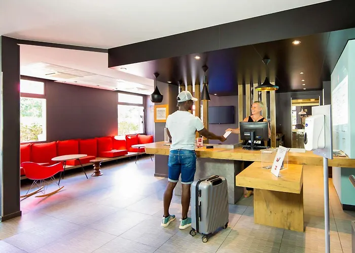 Ibis Mulhouse Ile Napoleon מלון 3*
