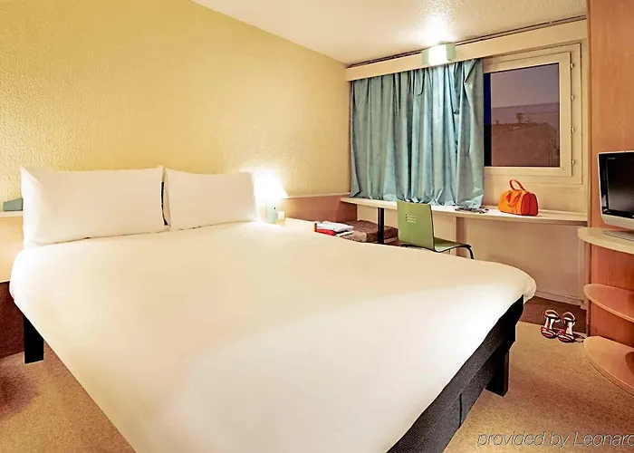 Ibis Mulhouse Ile Napoleon 3*